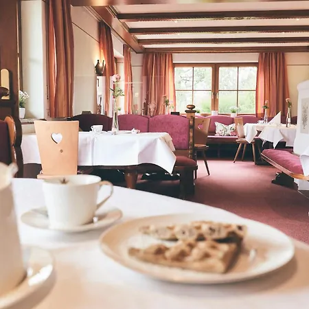 Otel Gesundheitshotel Koenig Grunenbach